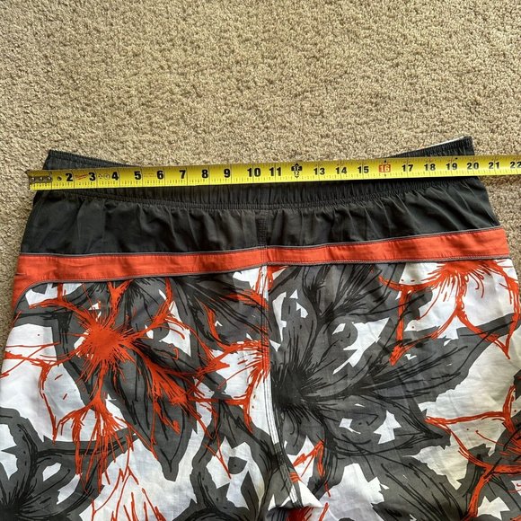 Nike Swim Trunks Men's XL Gray/Orange Floral Mesh Lined Board Shorts Drawstring - Picture 5 of 12